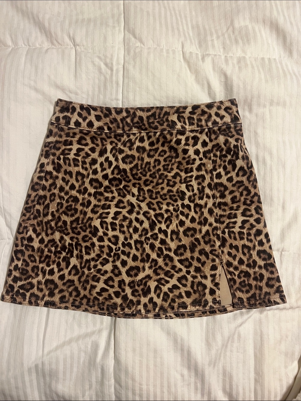 American eagle Leopard Mini Skirt